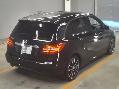 Mercedes-Benz B CLASS