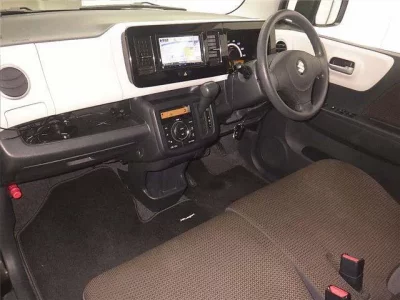 Suzuki MRWAGON