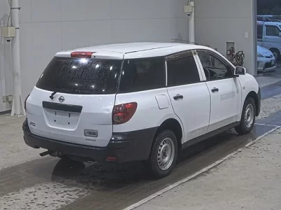 Nissan AD