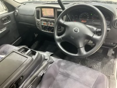Nissan CARAVAN VAN
