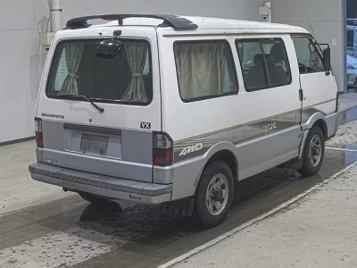 Nissan VANETTE VAN