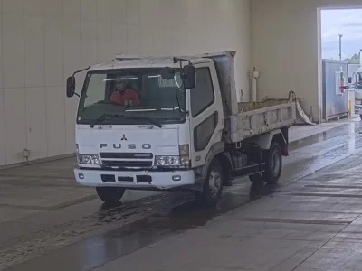 Mitsubishi FUSO FIGHTER