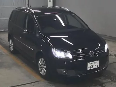 Volkswagen GOLF TOURAN