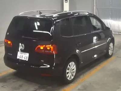 Volkswagen GOLF TOURAN