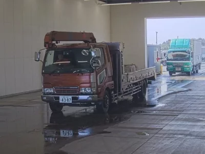 Mitsubishi FUSO FIGHTER