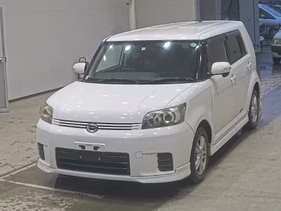 Toyota COROLLA RUMION