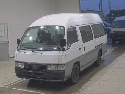Nissan CARAVAN BUS