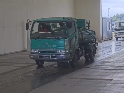 Mitsubishi FUSO FIGHTER
