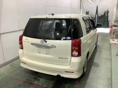 Toyota RAUM