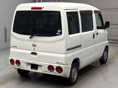 Nissan CLIPPER VAN