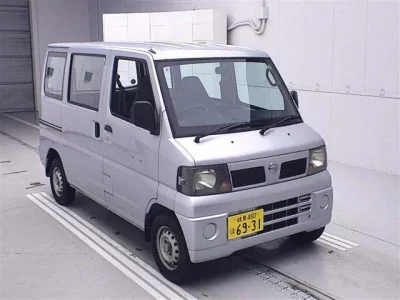 Nissan CLIPPER VAN