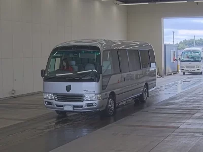 Hino BUS