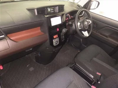 Toyota TANK