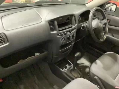 Toyota SUCCEED