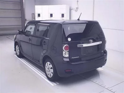 Toyota COROLLA RUMION