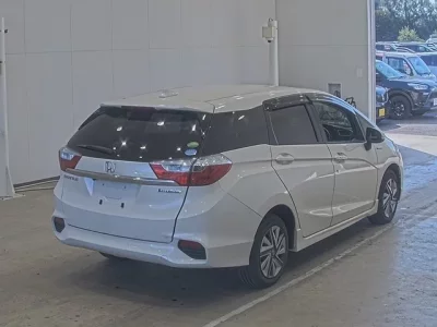 Honda FIT SHUTTLE