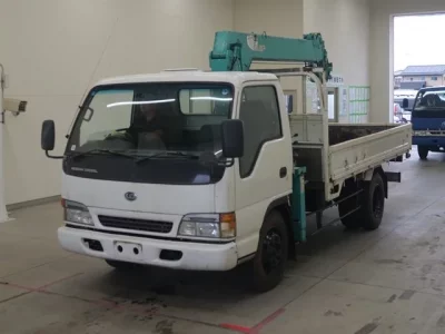 Nissan TRUCK