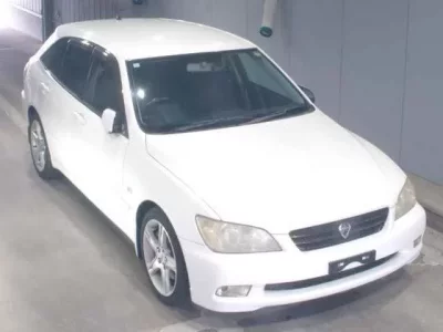 Toyota ALTEZZA WAGON