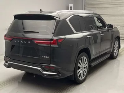 Lexus LX
