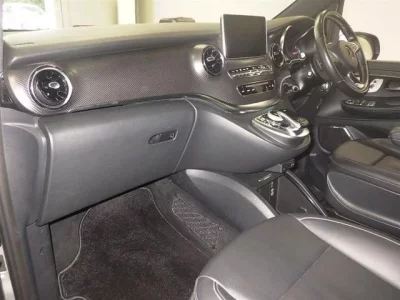 Mercedes-Benz V CLASS