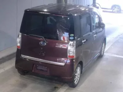 Subaru LUCRA