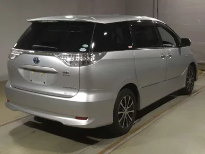 Toyota ESTIMA HYBRID