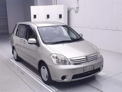 Toyota RAUM