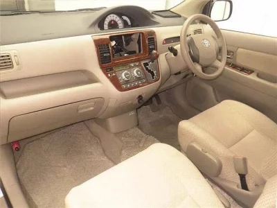 Toyota RAUM