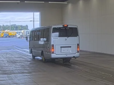 Nissan CIVILIAN