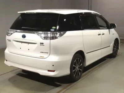 Toyota ESTIMA HYBRID
