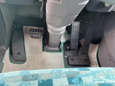 Hino BUS