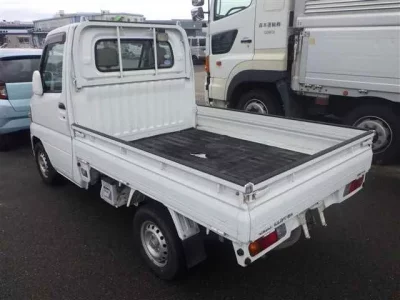 Nissan CLIPPER TRUCK