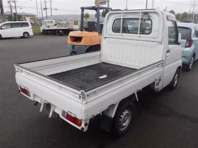 Nissan CLIPPER TRUCK