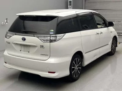 Toyota ESTIMA HYBRID