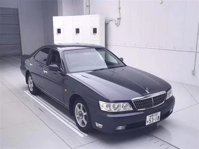 Nissan LAUREL