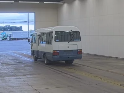 Toyota COASTER