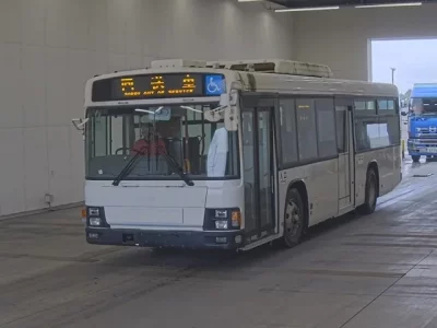 Hino BLUERIBBON
