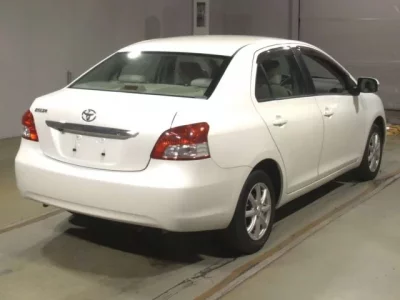 Toyota BELTA