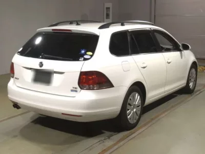 Volkswagen GOLF VARIANT