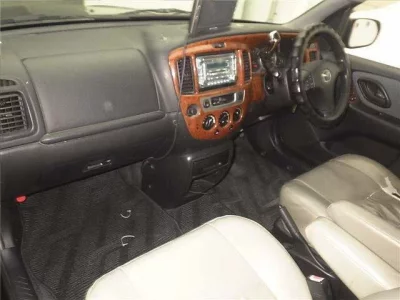 Mazda TRIBUTE