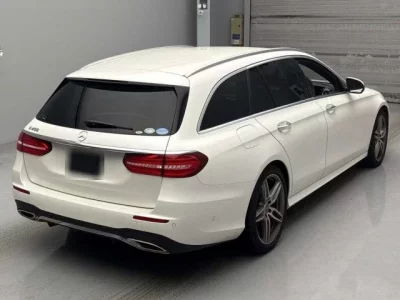 Mercedes-Benz E CLASS WAGON