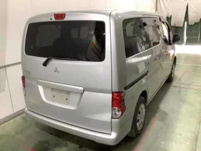 Mitsubishi DELICA D3