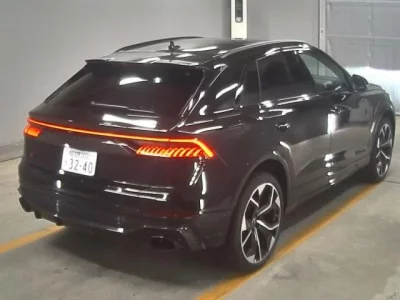 Audi RS Q8