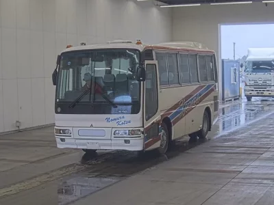 Mitsubishi FUSO BUS