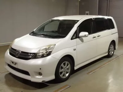 Toyota ISIS