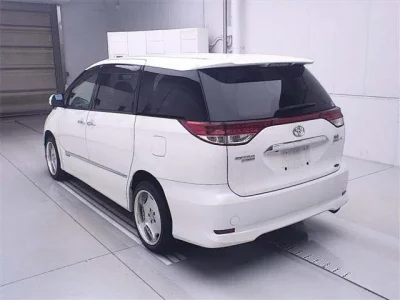 Toyota ESTIMA HYBRID