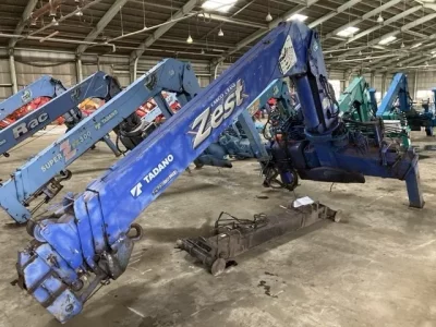 TADANO CRANE