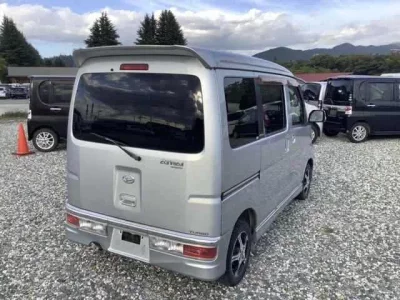 Daihatsu Atrai Wagon