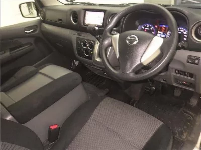 Nissan CARAVAN VAN