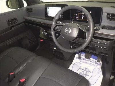 Nissan SAKURA